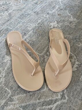 Coconuts by Matisse Nude Jelly Flip-Flop Sandals